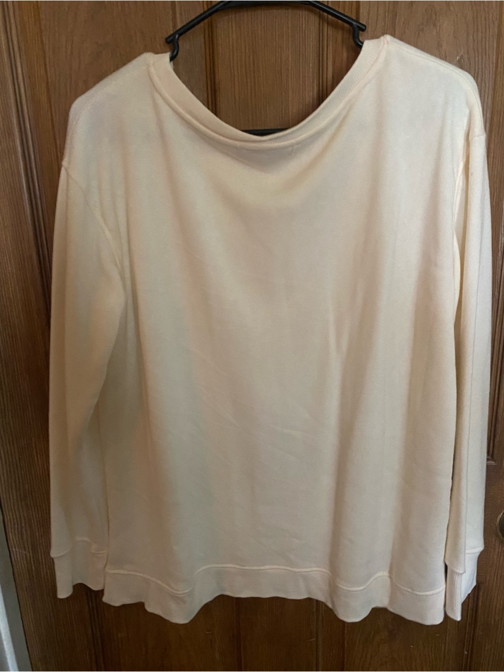 Jane & Delancey cream long sleeve top w/ a gold sequined "love" graphic.NWT - Picture 6 of 6